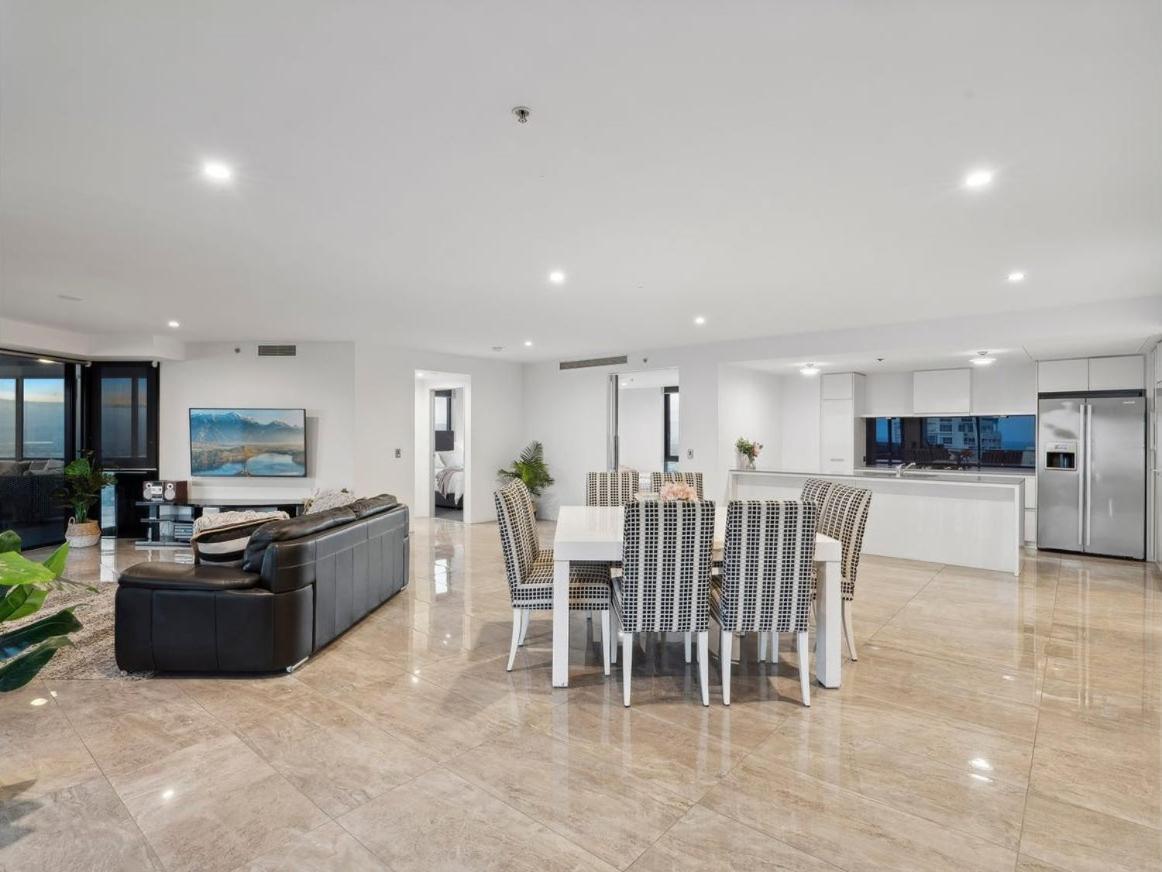 Ferienwohnung Circle On Cavill - Hosted By Coastal Letting Gold Coast Exterior foto