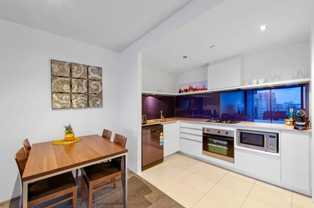 Ferienwohnung Circle On Cavill - Hosted By Coastal Letting Gold Coast Exterior foto